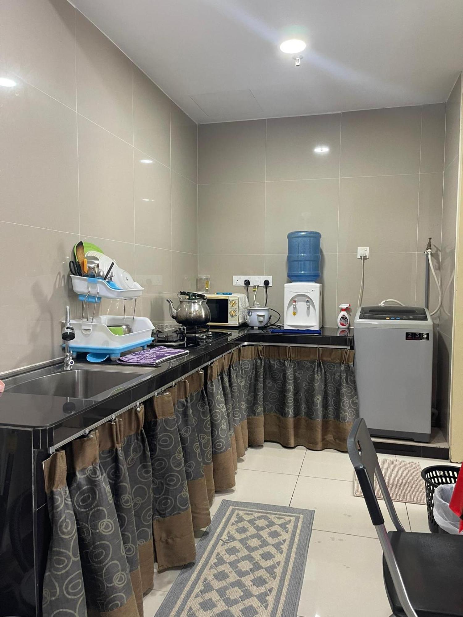 Urban 360 Studio Love Rara Suite Homestay Batu Caves Esterno foto