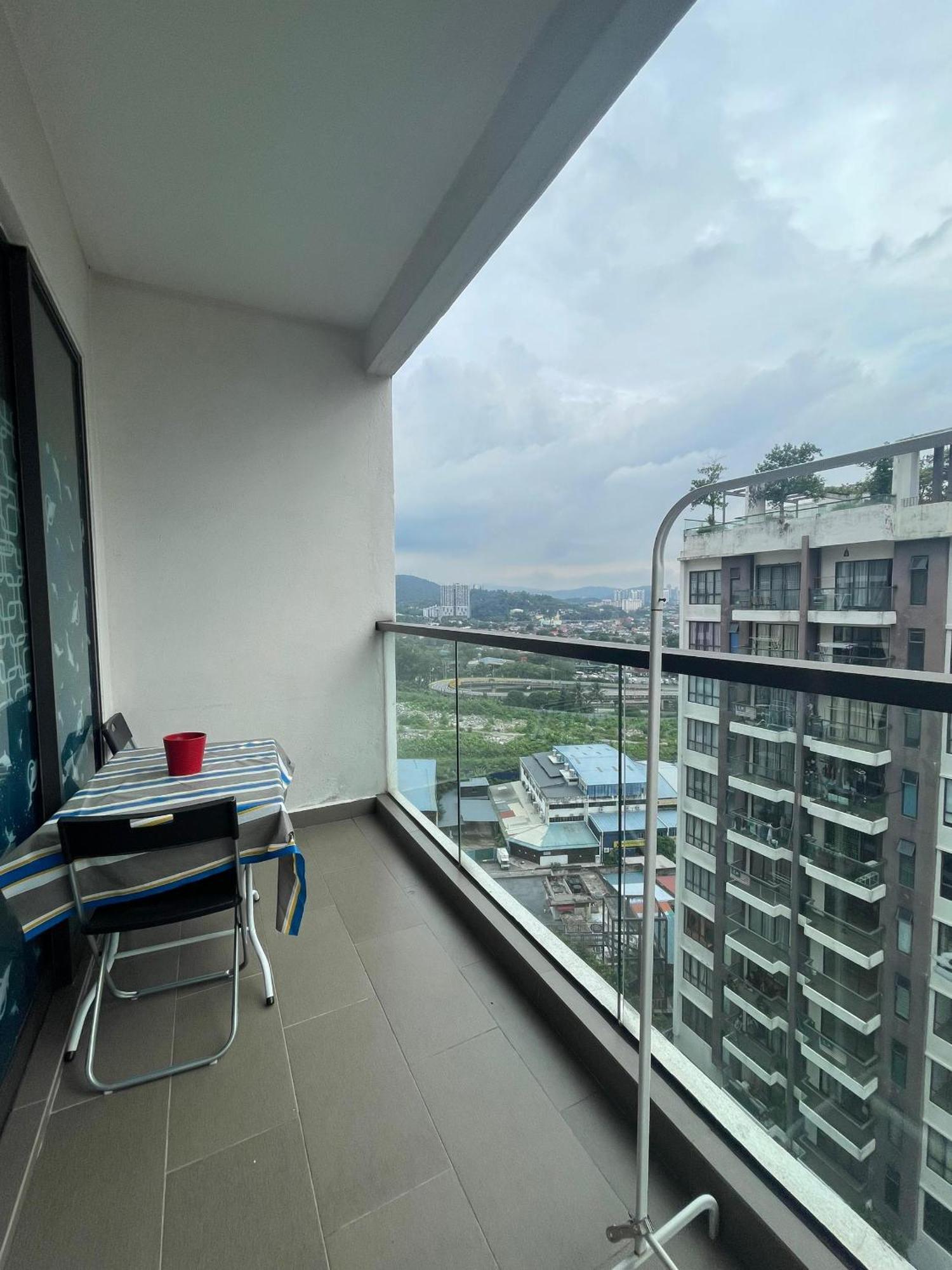 Urban 360 Studio Love Rara Suite Homestay Batu Caves Esterno foto